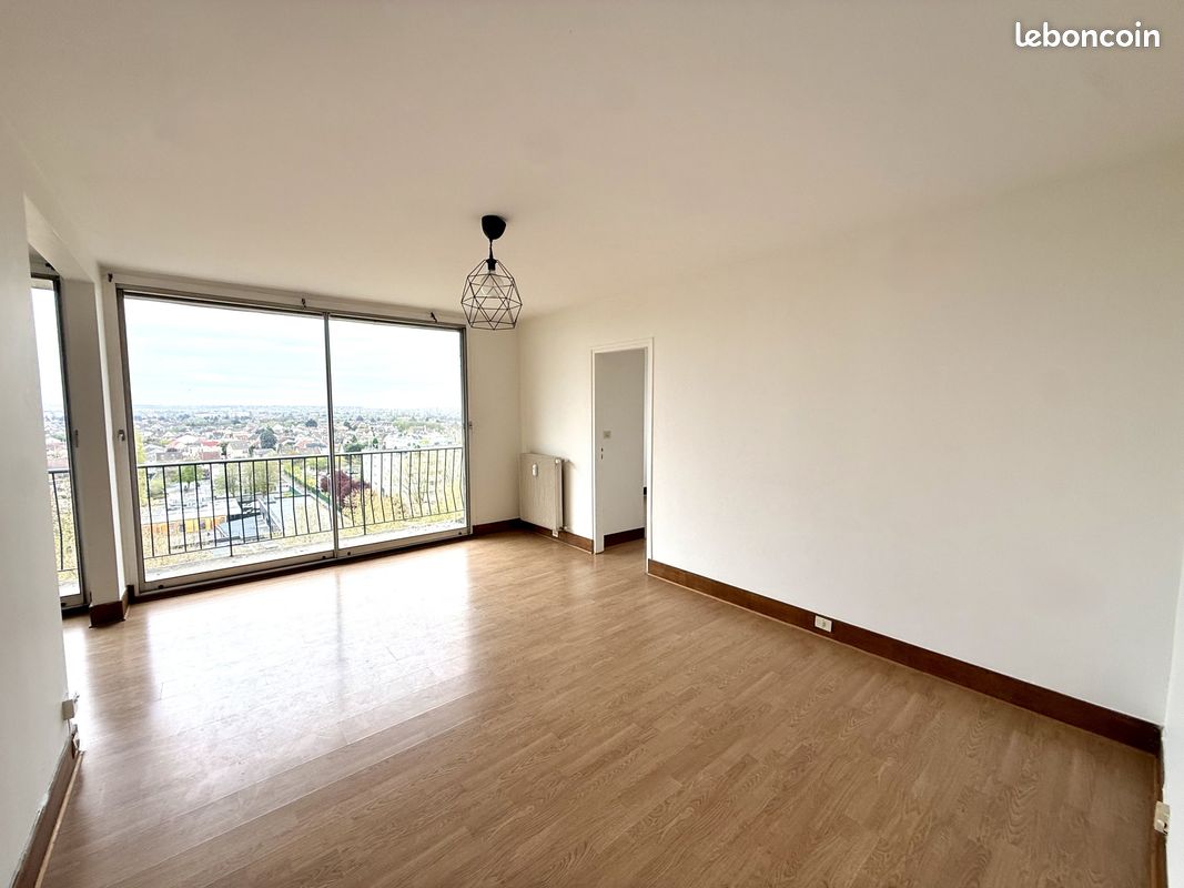 Appartement 3 pièces 65 m² · à Le Blanc-Mesnil · 65 m² · 156 000 €