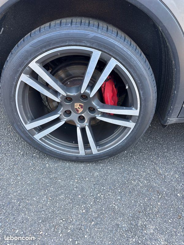 Porsche cayenne turbo (image 9)