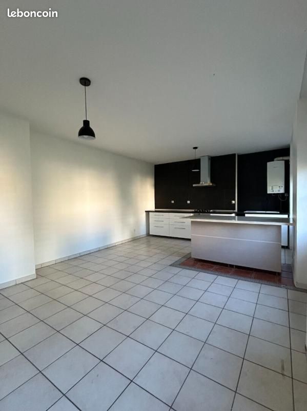 Appartement 3 pièces 62 m² · à Saint-Étienne · 62 m² · 78 000 €