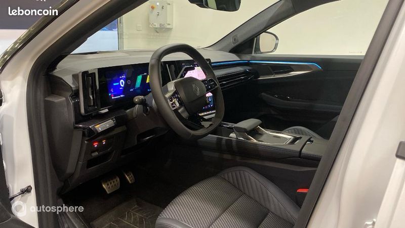 Renault Austral 1.2 E-Tech full hybrid 200ch esprit Alpine - 25 (image 12)