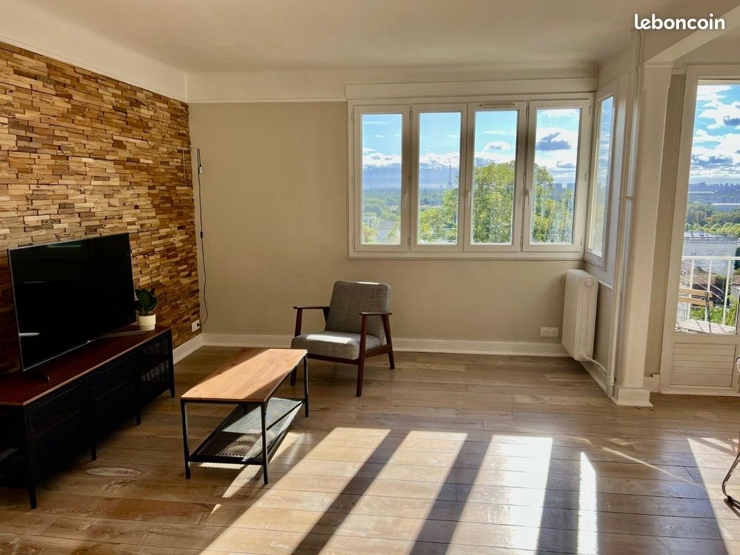 Appartement 3 pièces 74 m² · à Saint-Cloud · 74 m² · 2 500 €