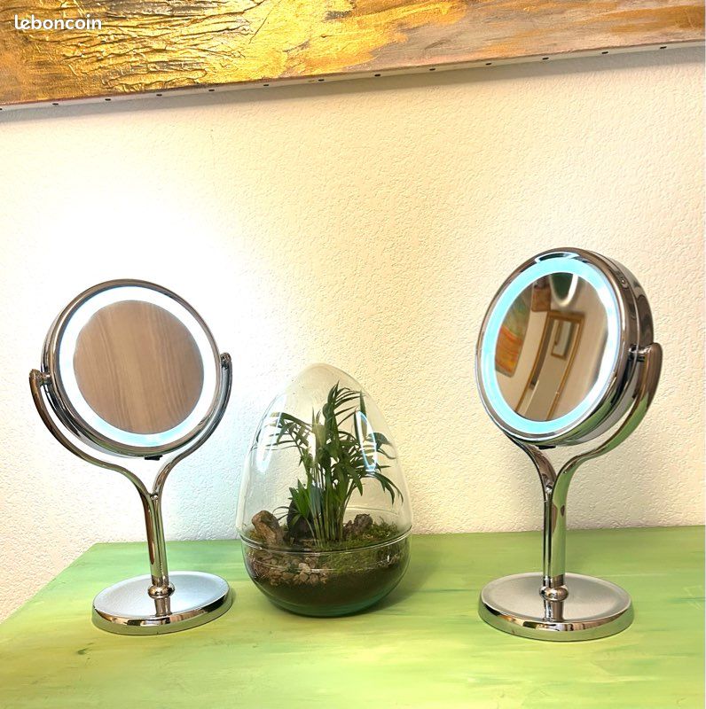 Miroir grossissant lumineux sur pied rétro éclairé X7 (image 3)