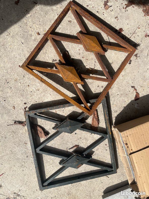 Grilles en fonte (image 1)