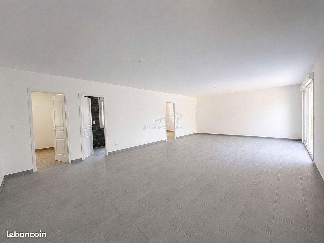 Maison 3 pièces 80 m² · à Mirabeau · 80 m² · 299 000 €