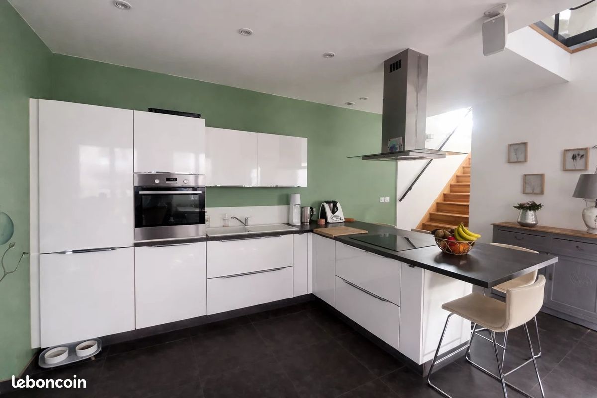 Appartement 6 pièces 155 m² · à Saint-Étienne · 155 m² · 229 000 €