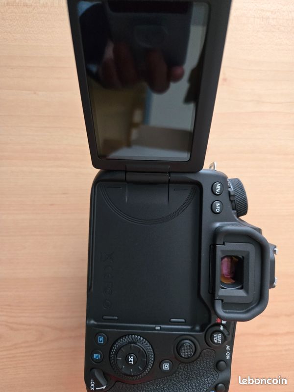 Canon 90D ETAT NEUF (image 6)
