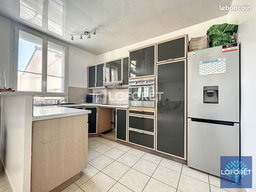 Maison a louer vigneux-sur-seine - 5 pièce(s) - 76 m2 - Surfyn