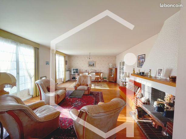 Propriété 5 pièces 160 m²