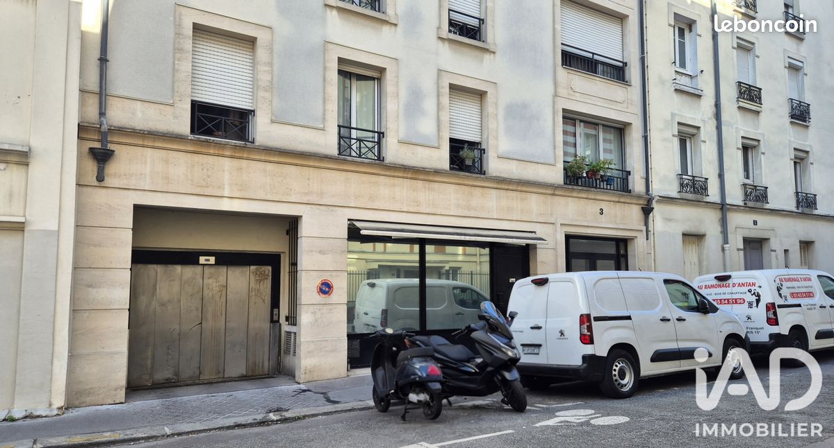 Parking 11 m² · à Paris · 11 m² · 16 500 €