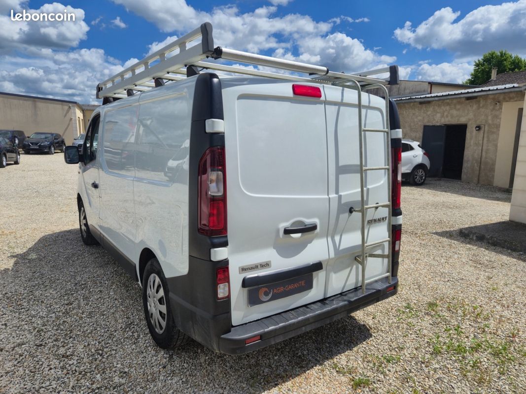 Renault trafic fourgon gn l1h1 1000 kg dci 120 grand confort 11990 euro ttc 12 mois garantie (image 9)