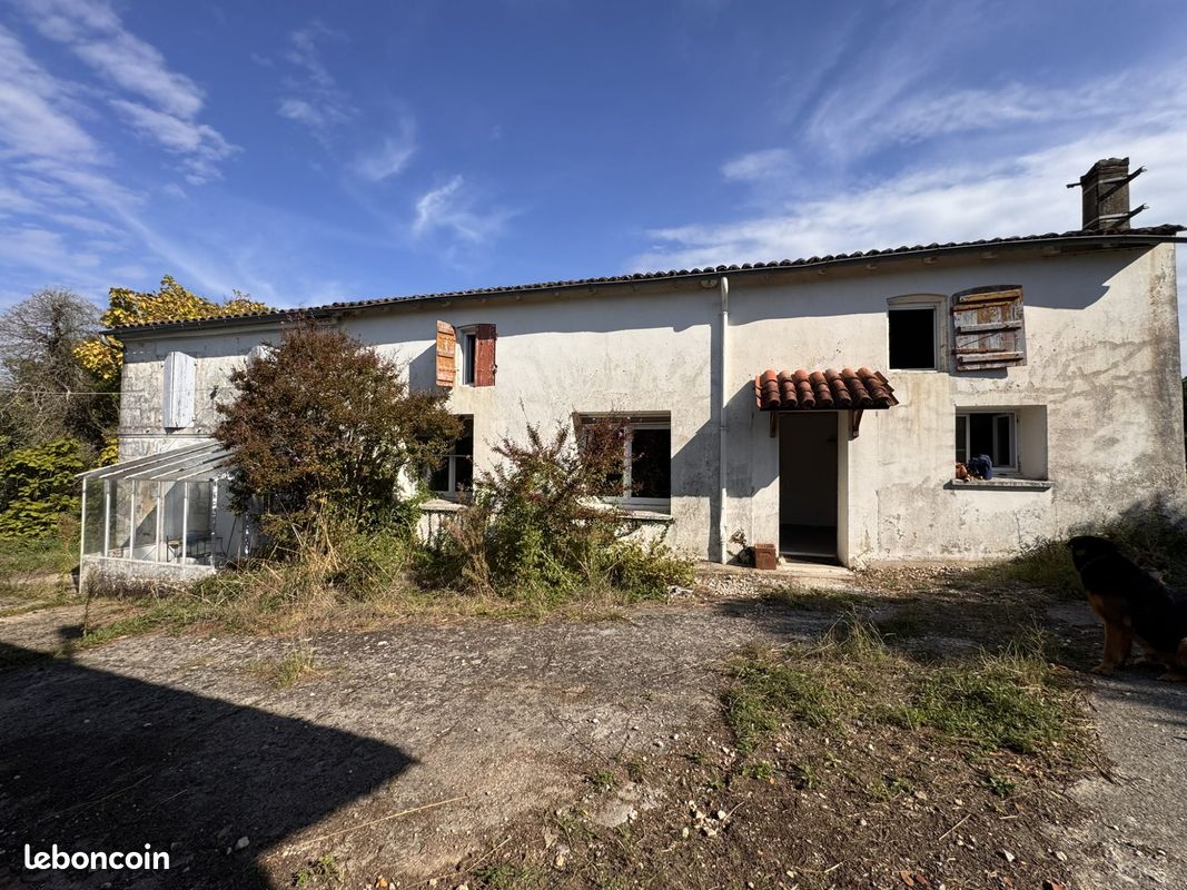Maison 5 pièces 121 m² · à Juicq · 121 m² · 127 900 €