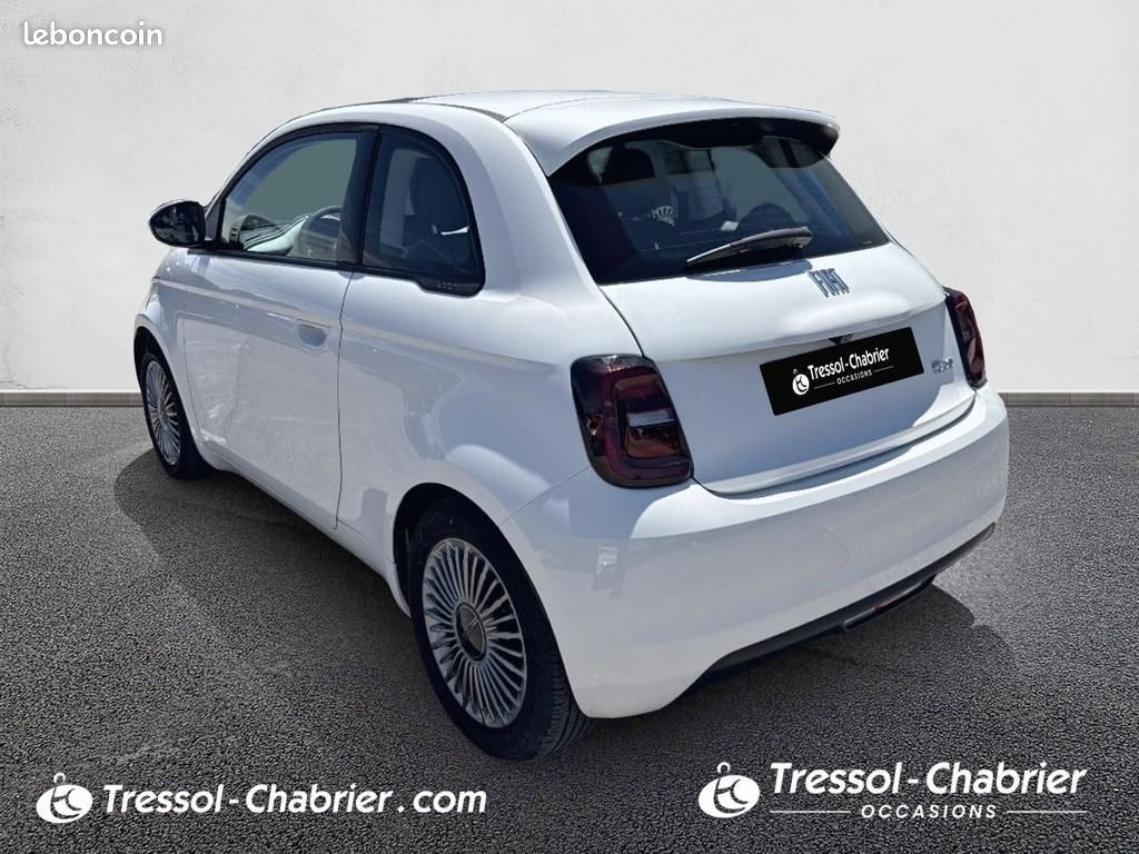 Fiat 500 500e Berline e 118 ch Icône (image 30)