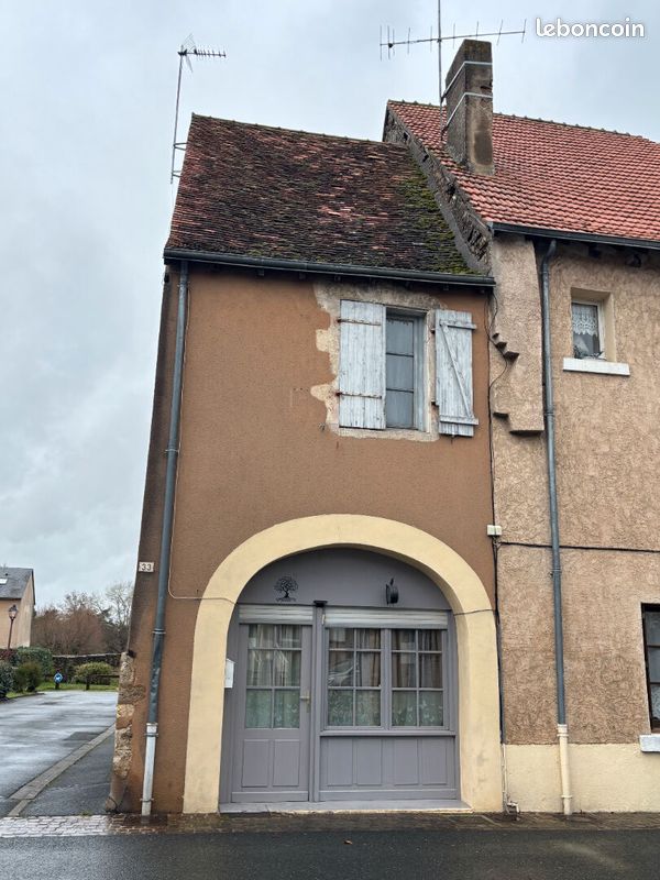 Immeuble 3 pièces 74 m² · à Déols · 74 m² · 66 000 €