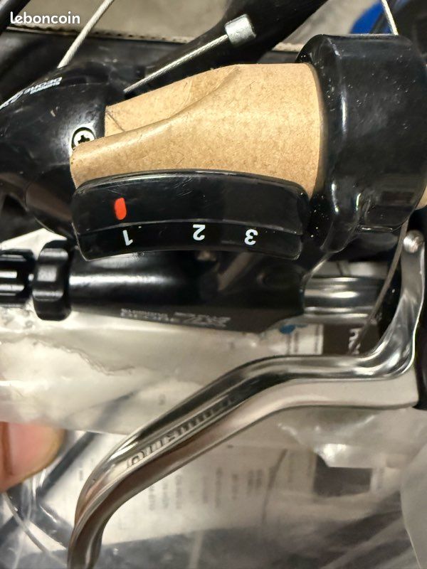 Mini groupe Shimano deoro (manettes + pédalier) (image 4)