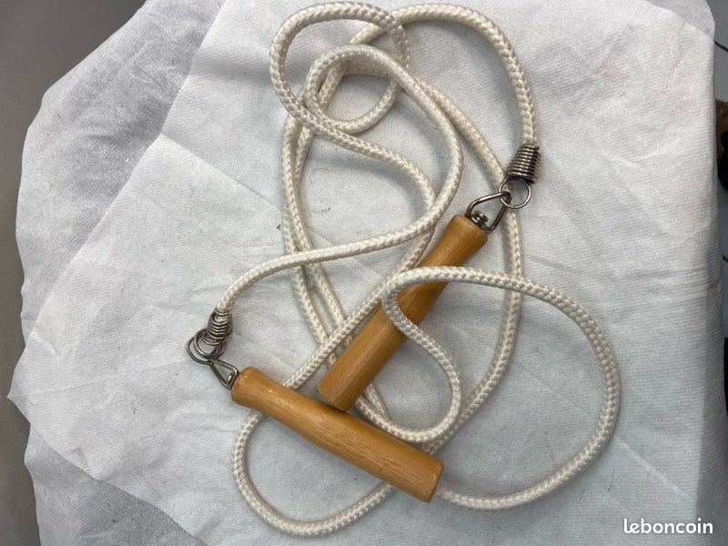 Legami – Corde à Sauter Vintage, Poignées En Bois, Corde Réglable 300 Cm, Rétro Et Stylée