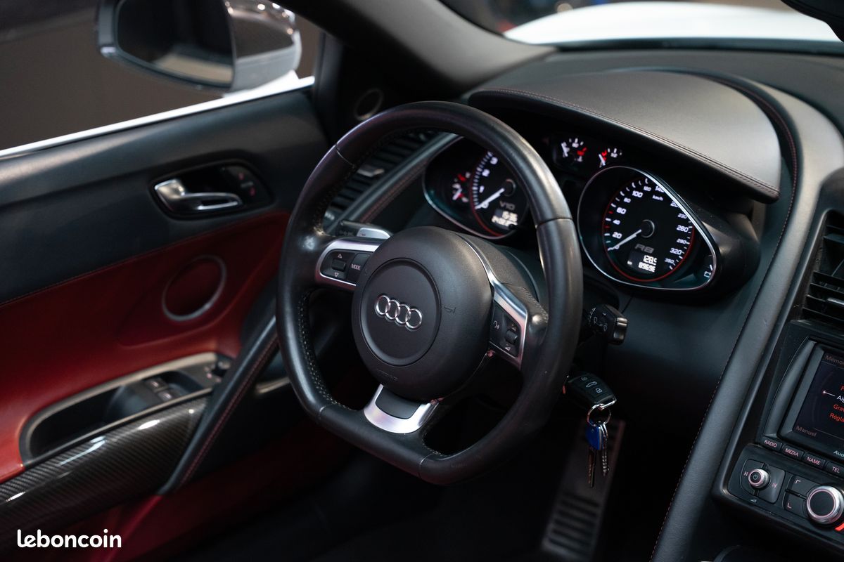 AUDI R8 V10 SPYDER 5.2 525 CV | Origine France | Bang & Olufsen | Suivi complet AUDI (image 15)