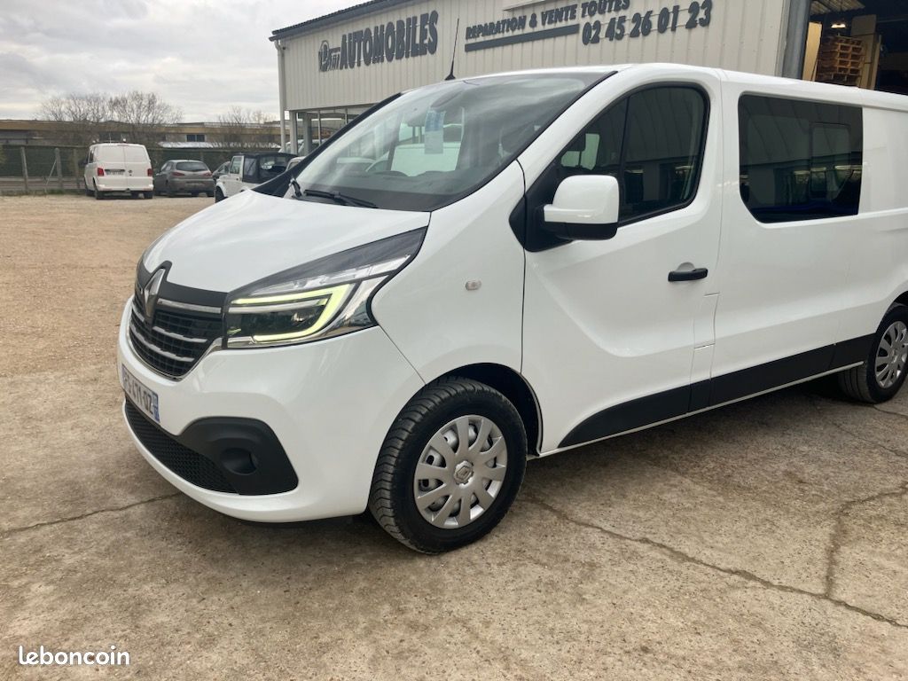 RENAULT TRAFIC Renault Maintenon