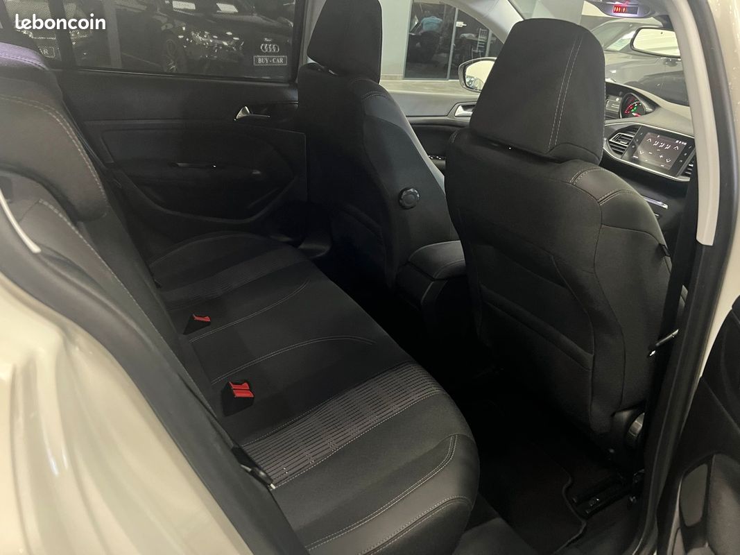 Peugeot 308 1.2 ptec 110 CV S&S ACTIVE BUSINESS / Financement possible (image 11)