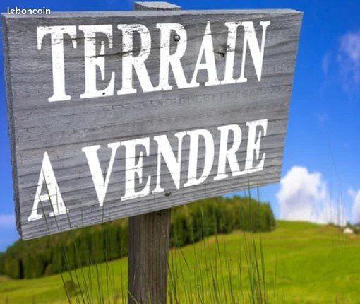 Terrain 741 m² TIGY · 67 000 €