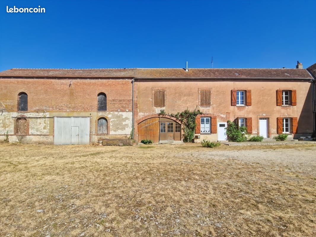Maison 4 pièces 108 m² · à Janville-en-Beauce · 108 m² · 135 000 €