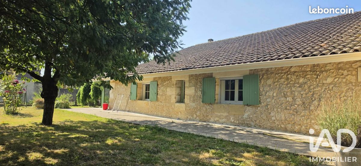 Maison 5 pièces 140 m² · à Saint-Laurent-des-Vignes · 140 m² · 290 000 €