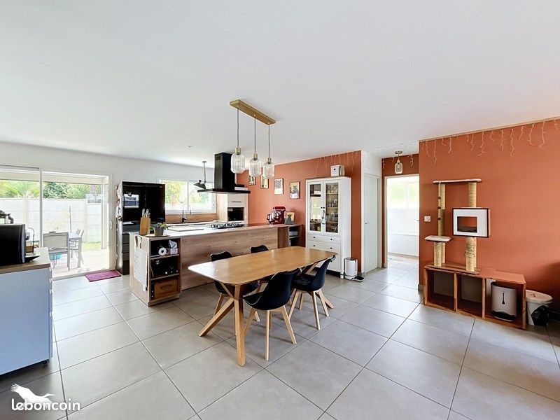 Maison 5 pièces 122 m² · à Martignas-sur-Jalle · 122 m² · 545 000 €