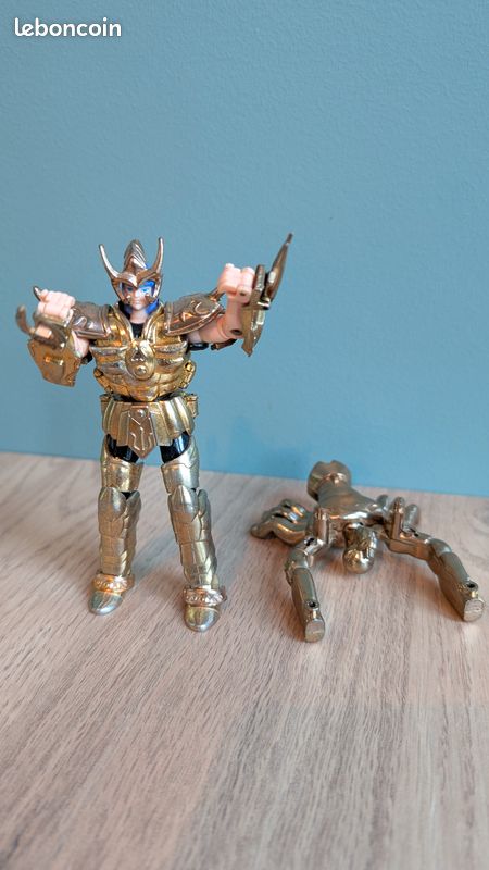 Figurine Saint Seiya – Milo Du Scorpion – Bandai HK 2002