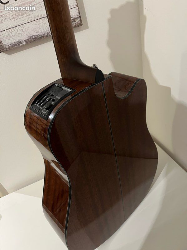 Guitare Takamine (image 3)