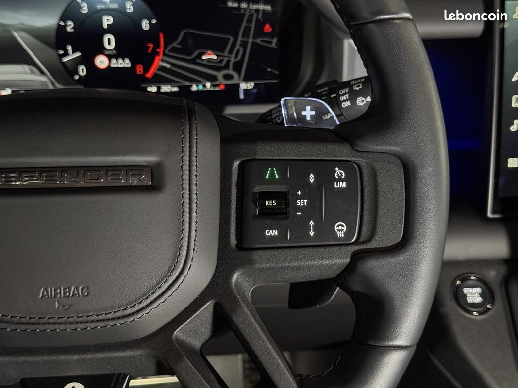 Land-rover DEFENDER 110 4.4 P635 OCTA (image 25)
