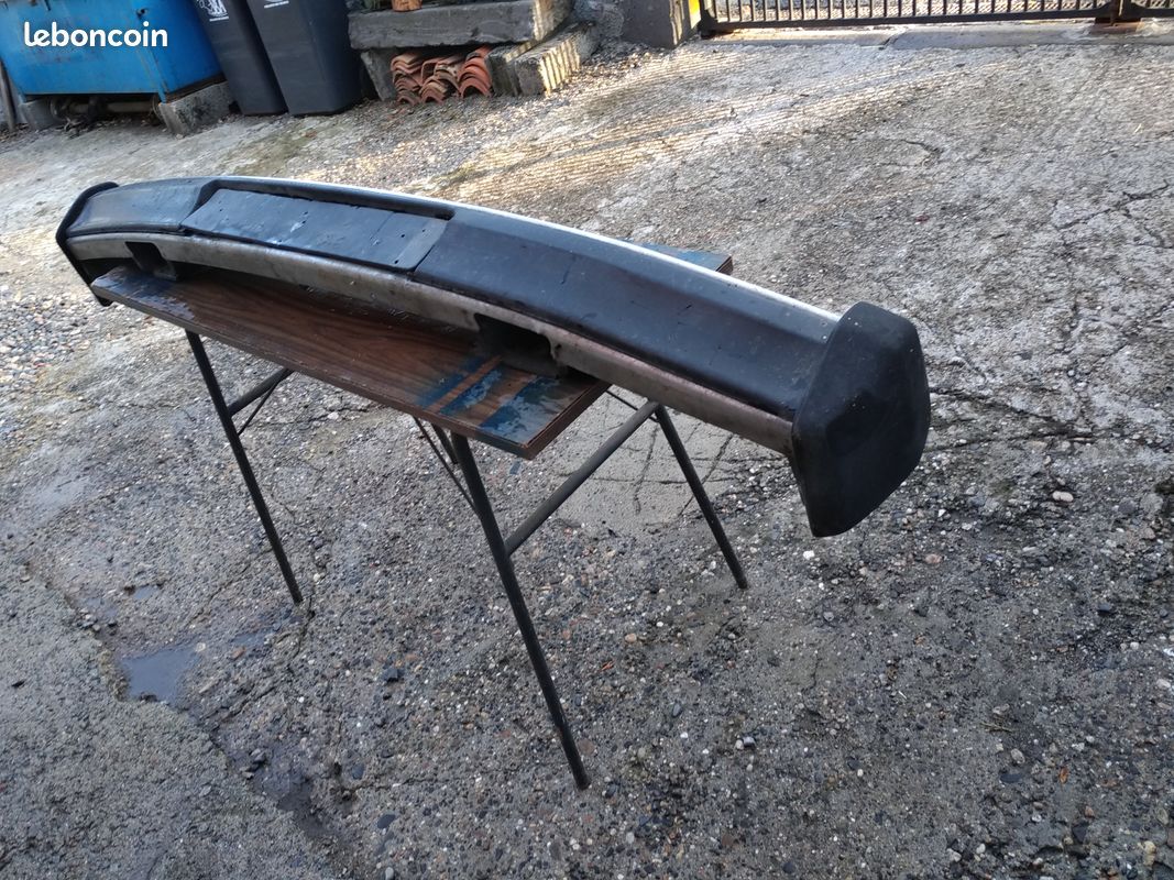 Pare choc Peugeot 604 (image 3)