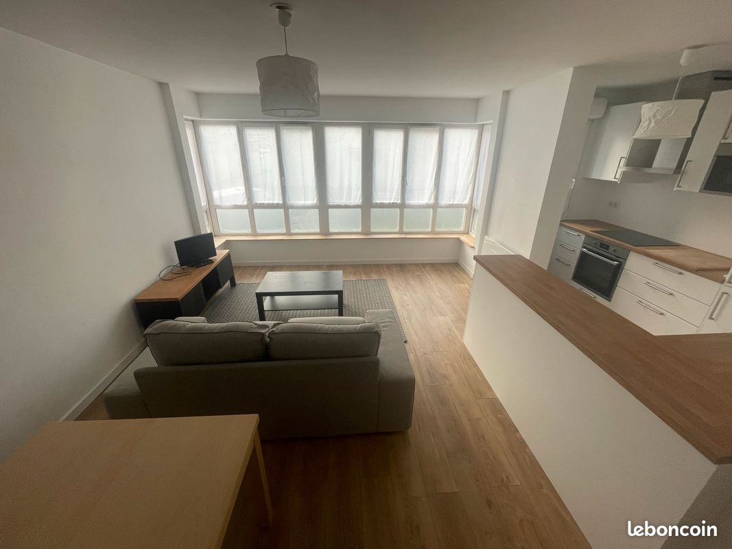 Appartement 2 pièces 47 m² · à La Madeleine · 47 m² · 900 €/mois