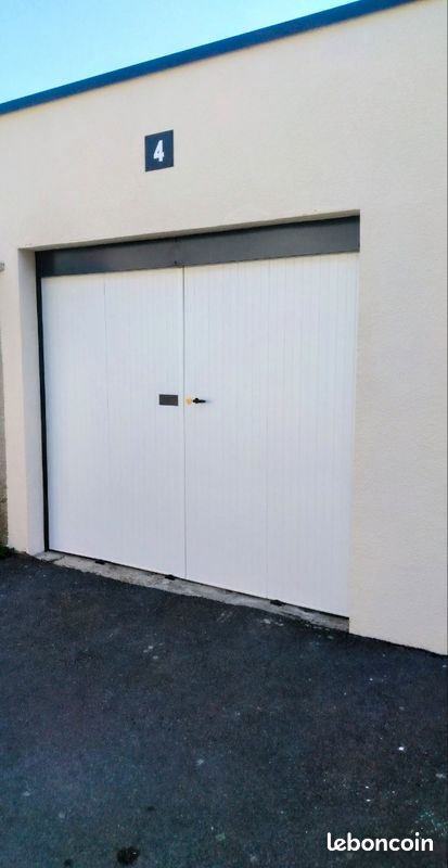 Box garage · à Neuville-Saint-Rémy · 60 €/mois