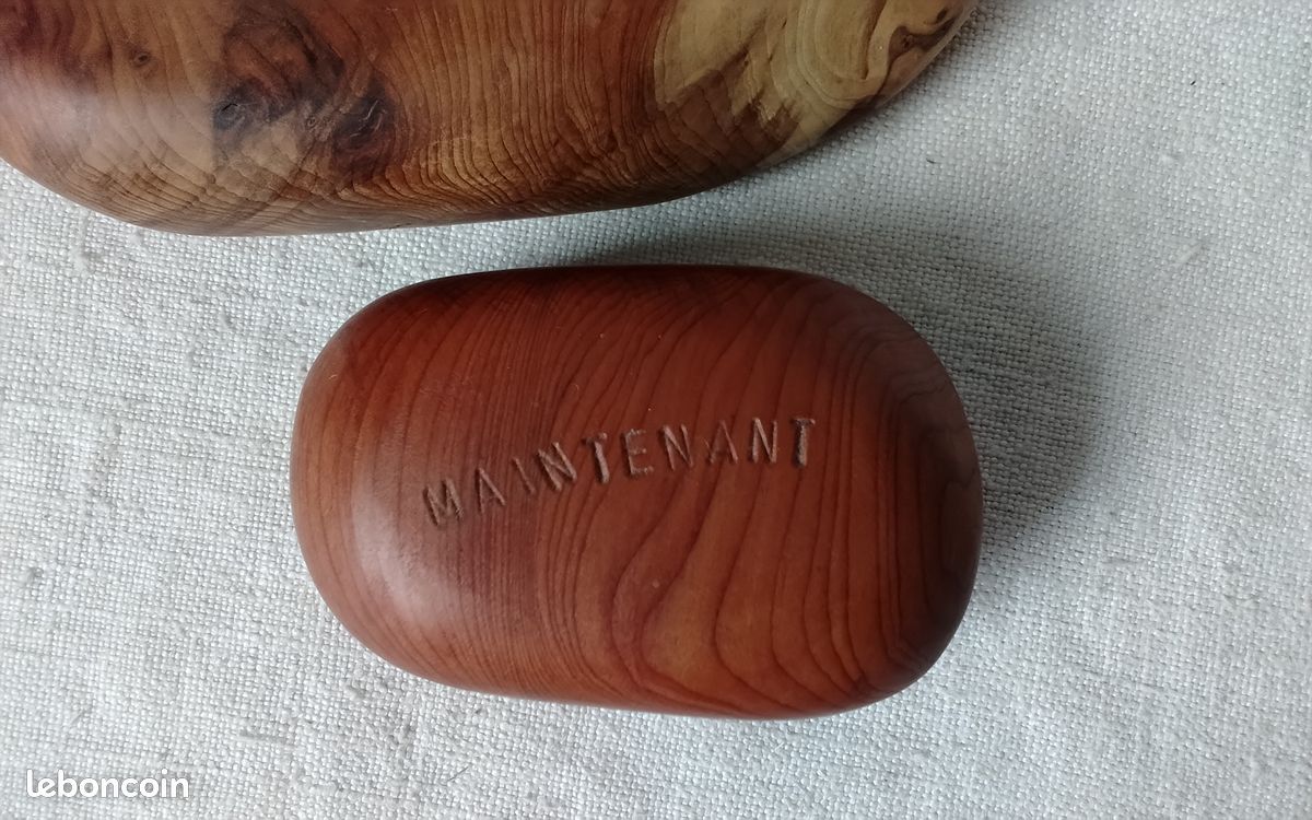 GALETS EN BOIS A MESSAGE - artisanat breton avec inscription ici & maintenant (image 5)
