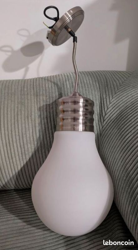 Lampe ampoule géante (image 1)
