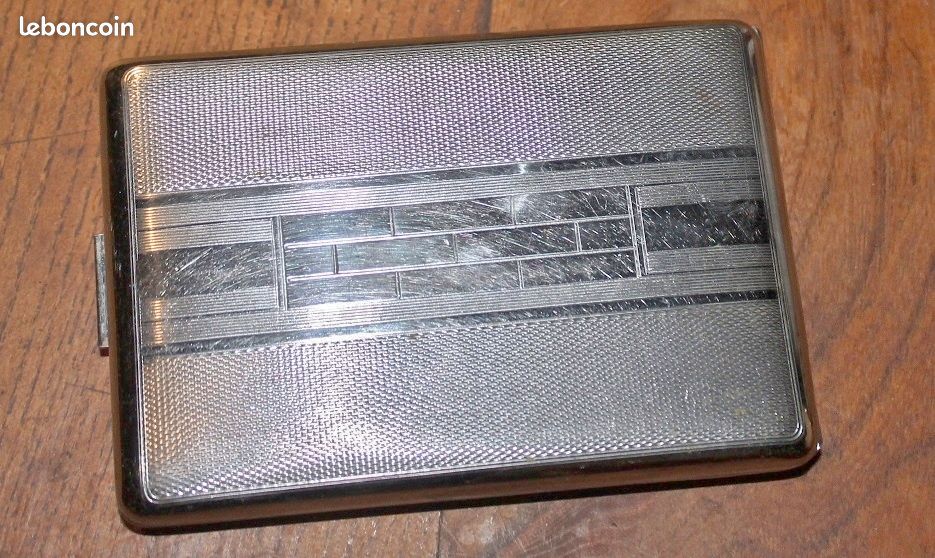ETUI à cigarettes homme (image 1)