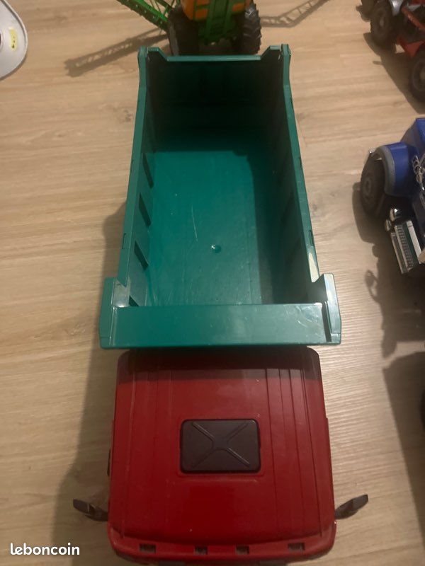 Bruder (image 4)