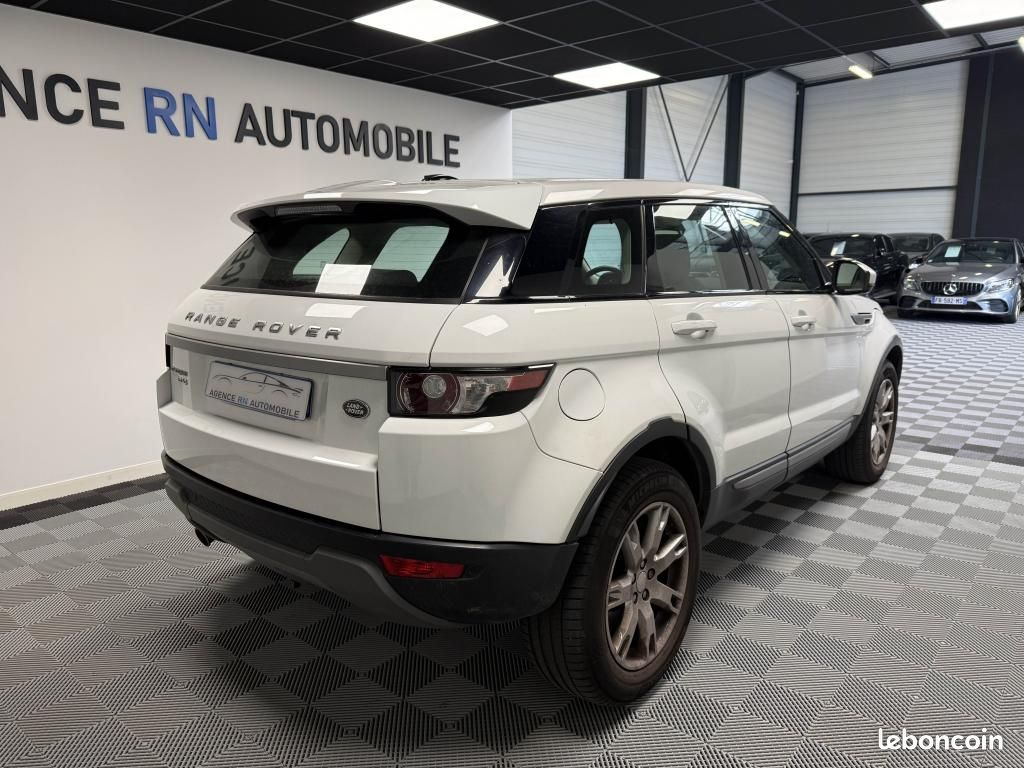LAND ROVER RANGE ROVER EVOQUE 2.2 ED4 150 ch Pure (image 6)