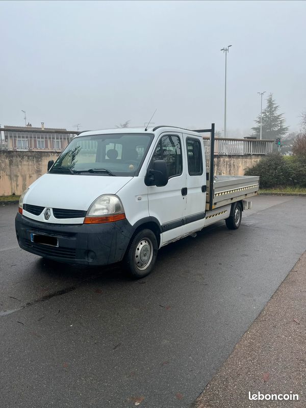 RENAULT Master II Phase 3 Plateau double cabine 2.5 dCi 120 cv (image 1)