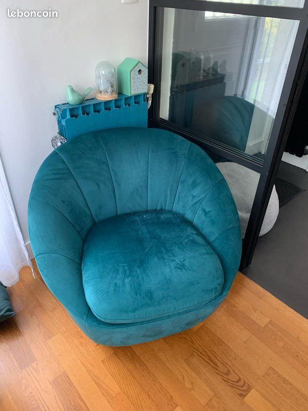 Fauteuil design coquillage bleu canard – Esprit cosy & élégant (image 2)