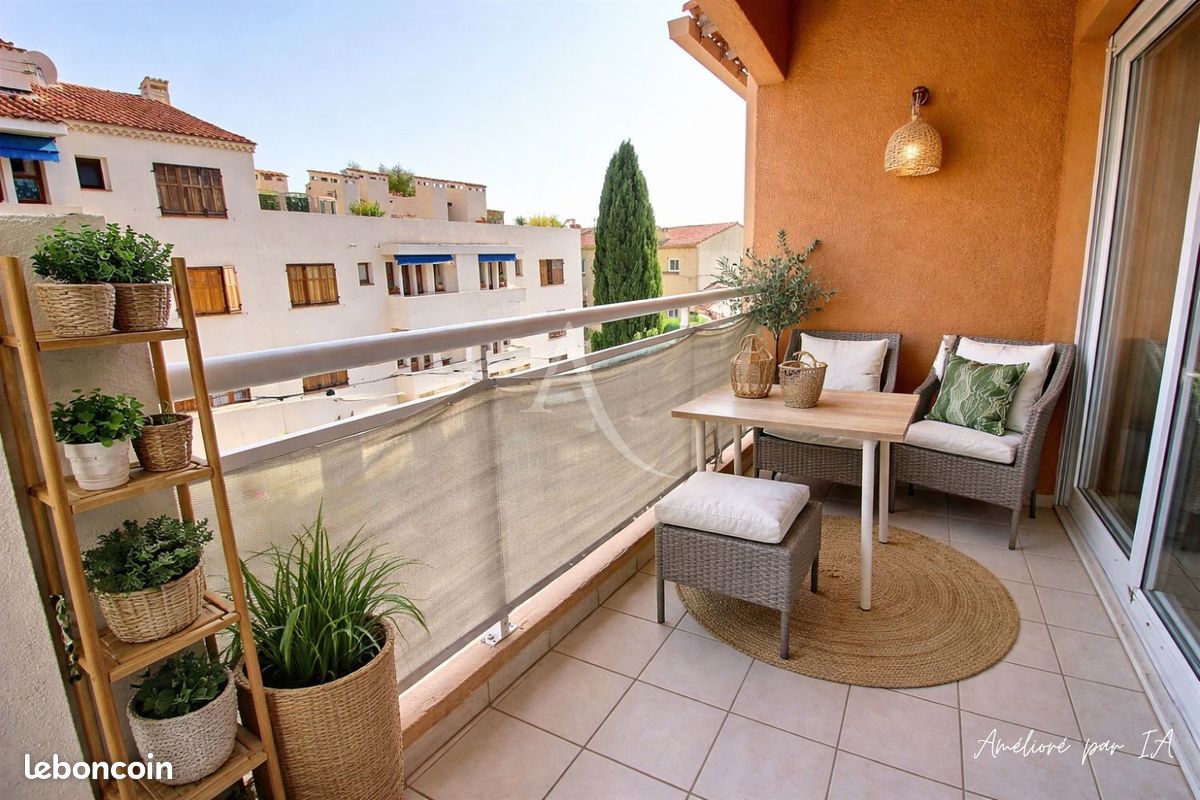 Appartement 3 pièces 56 m² · à Carqueiranne · 56 m² · 319 000 €