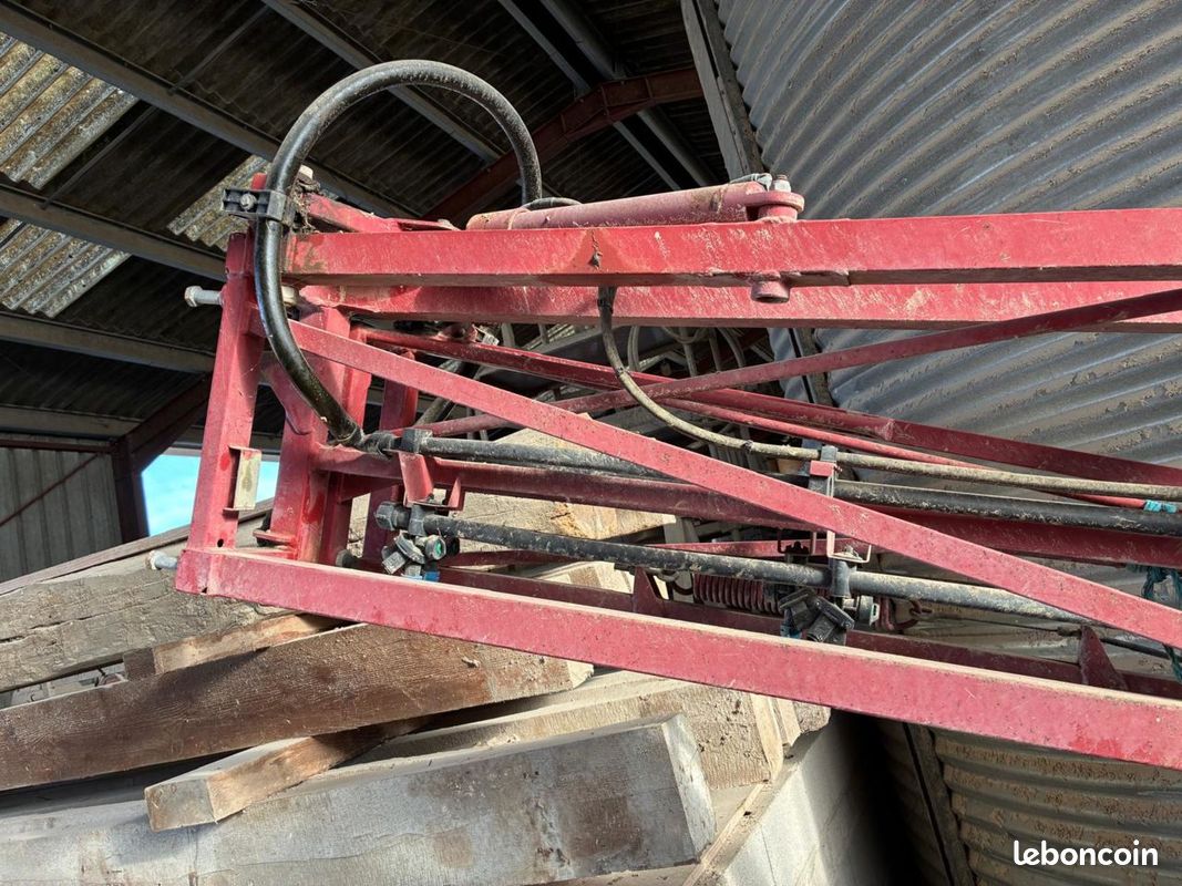 Hardi COMMANDER 2800 (image 12)