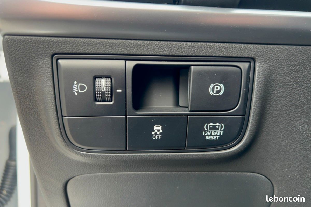 Hyundai Tucson 1.6 T-GDI HEV 239 INITIA -23% (image 12)