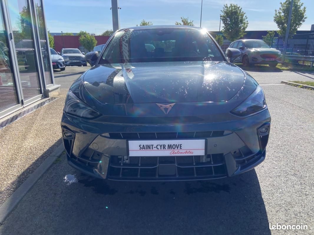 Cupra Leon 1.5 eTSI Hybrid 150 ch DSG7 V (image 11)