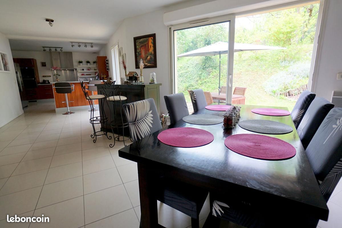 Maison 6 pièces 165 m² · à Juziers · 165 m² · 445 000 €