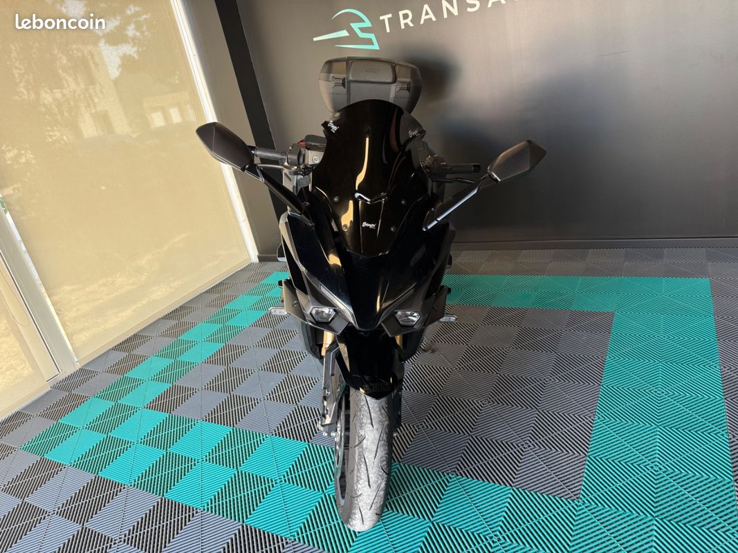 Suzuki GSX-S 1000 GT - 1ère main / GPS Tomtom / Bagagerie / Bulle haute Ermax (image 3)