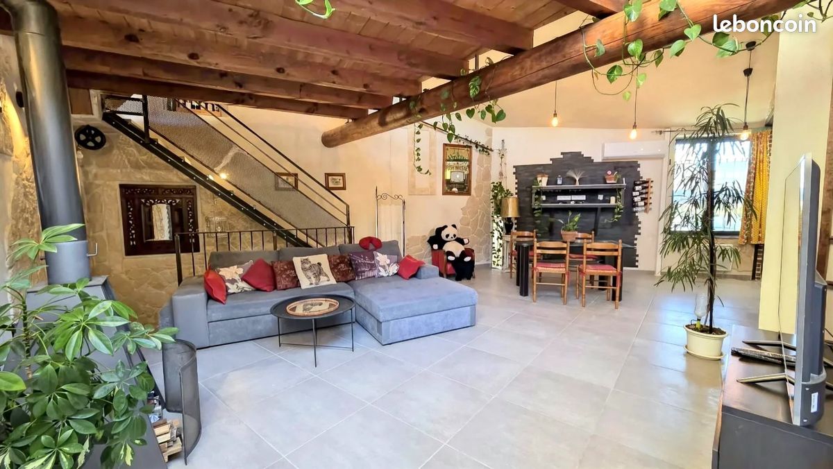 Maison 5 pièces 150 m² · à Caderousse · 150 m² · 270 000 €