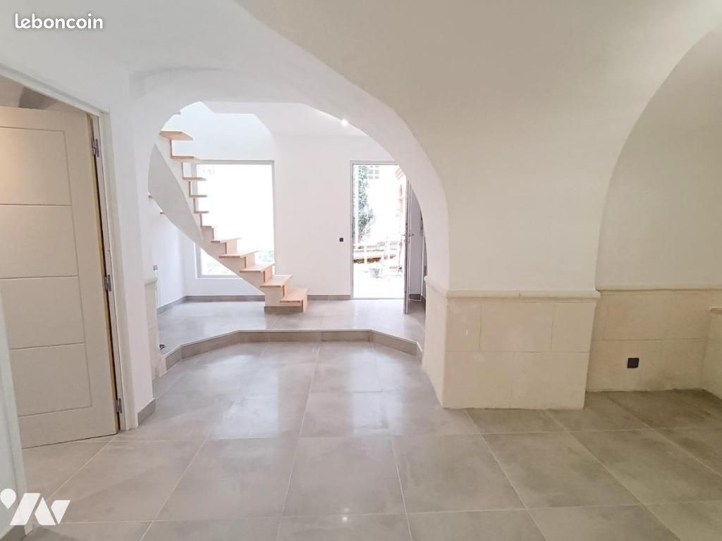 Maison 5 pièces 140 m² · à Montélimar · 140 m² · 337 600 €