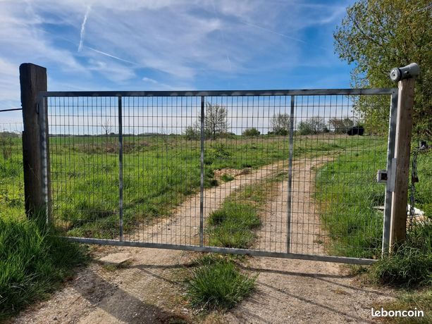 Terrain agricole ou paysagiste à louer