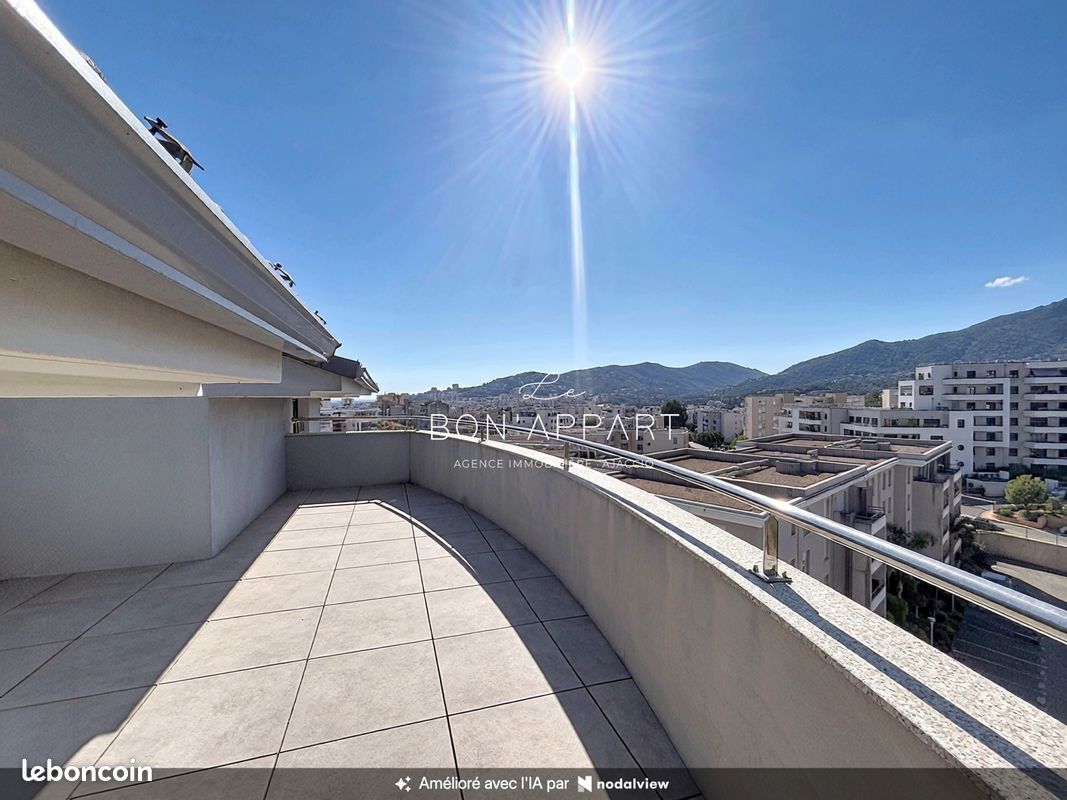 Appartement 2 pièces 62 m² · à Ajaccio · 62 m² · 900 €/mois