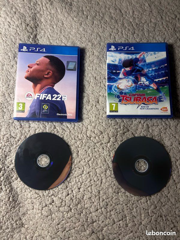 PS4 Slim (2 manettes + 2 jeux ) - 500 GO en bonne état (image 4)